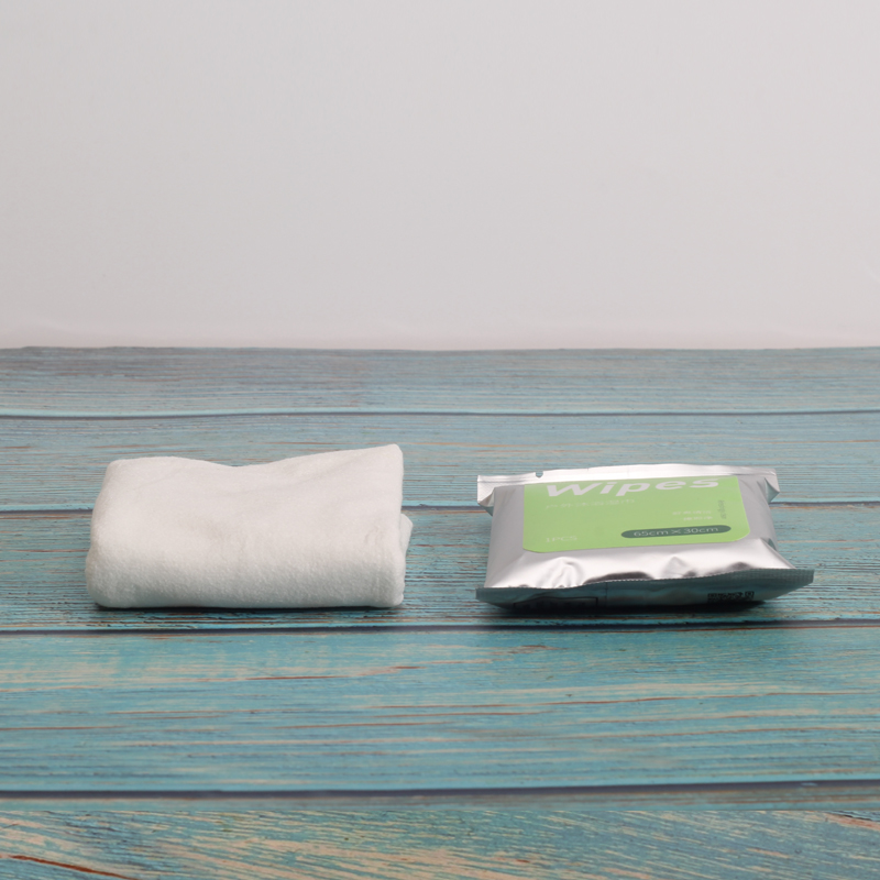 Portable Outdoor Shower Wipes Big Size Cleaning Wipes