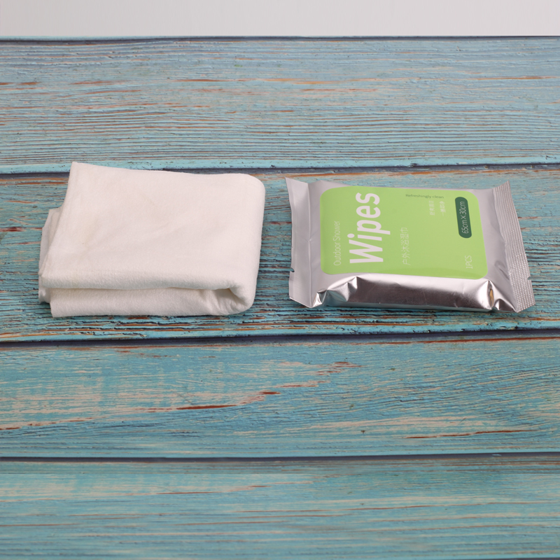 Portable Outdoor Shower Wipes Big Size Cleaning Wipes