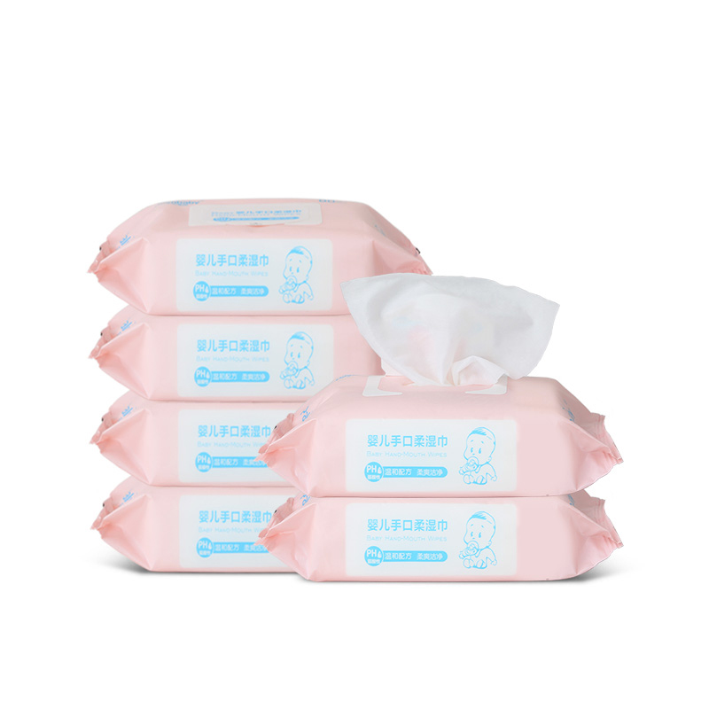 Baby comfortable and cleaning premium baby wipes