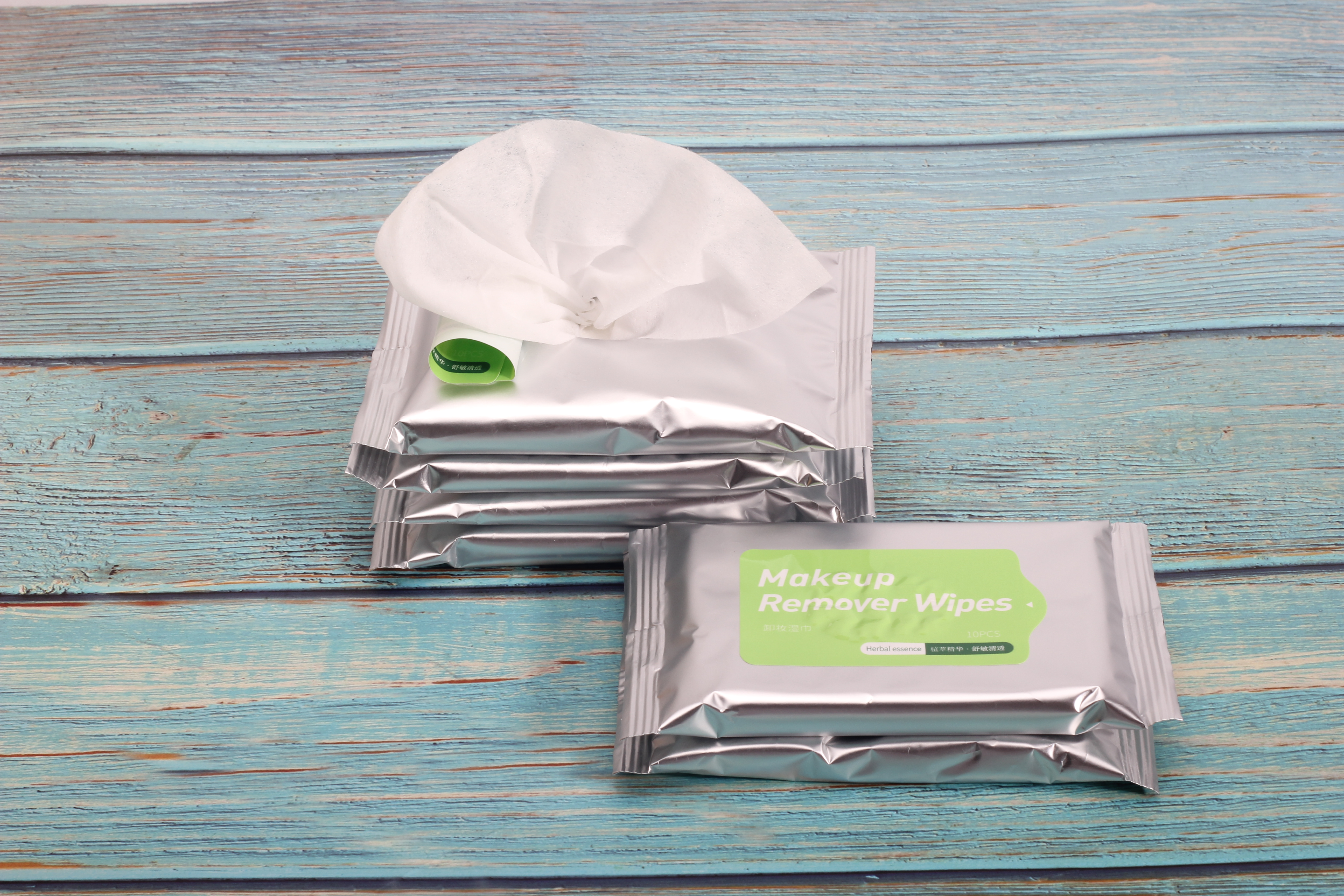 OEM Disposable Makeup Remover Wet Wipes for Face Cieansing Custom Wholesale